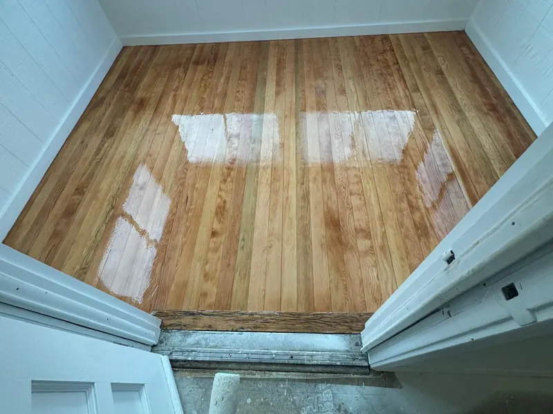 Bright room with renovated wood floor